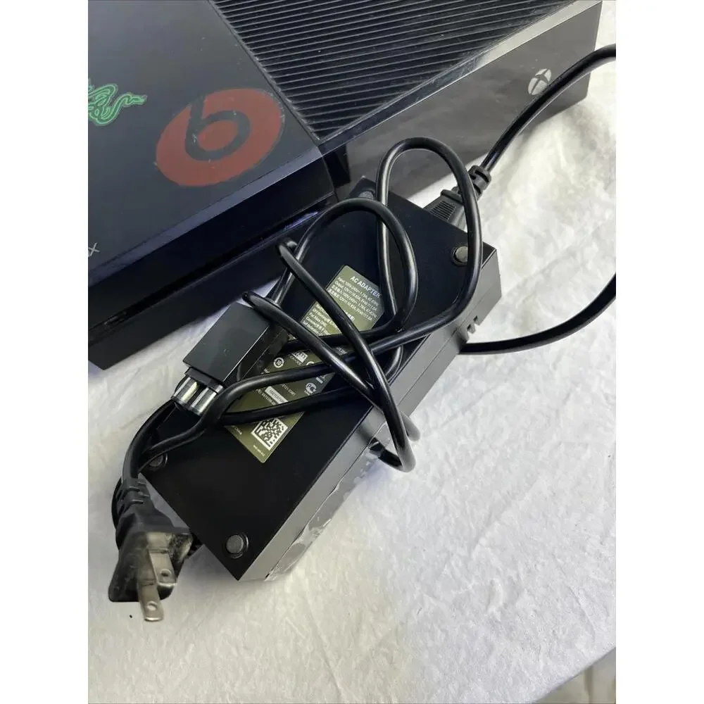 Microsoft Xbox One 500gb Home Console - Black +3 Games & Controller